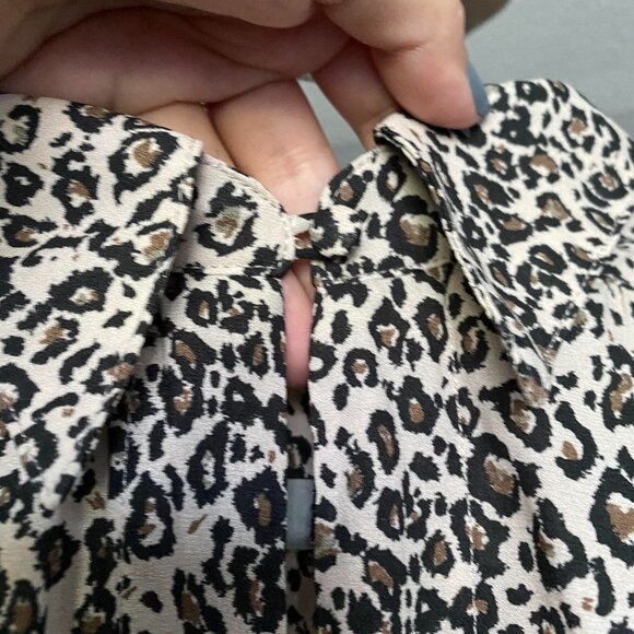 FREE PEOPLE Leopard Print Long Sleeves Button Down Blouse Size S - Picture 5 of 8